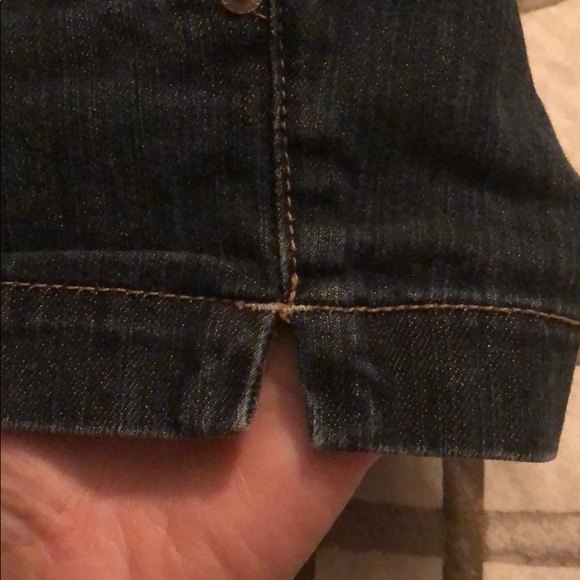 Guess Jeans shorts size 28 - Picture 6 of 6